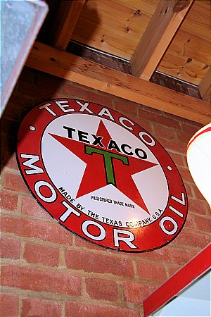 TEXACO MOTOR OIL - click to enlarge